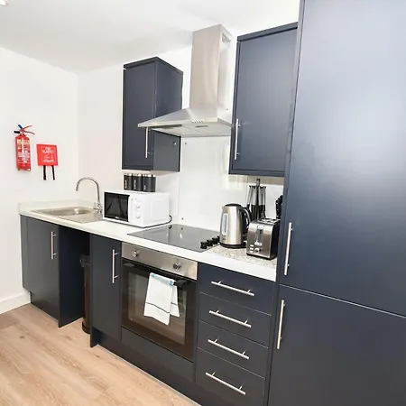 Modern 2 Bedroom In Apartamento *